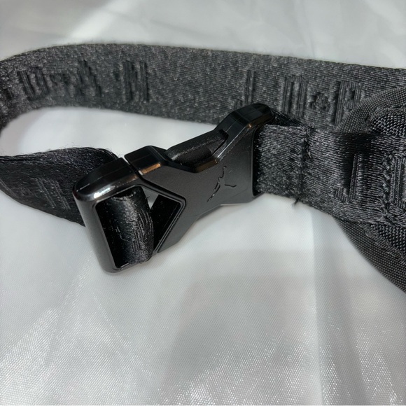 Air Jordan Collaborator Fanny Pack Belt Bag 'Black' 9A0331-023 - Picture 14 of 16